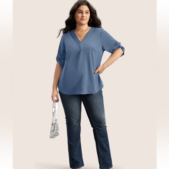 BloomChic Plus Size XL V Neck Plain Pleated Tab Sleeve Blouse us14-16 - Picture 4 of 5